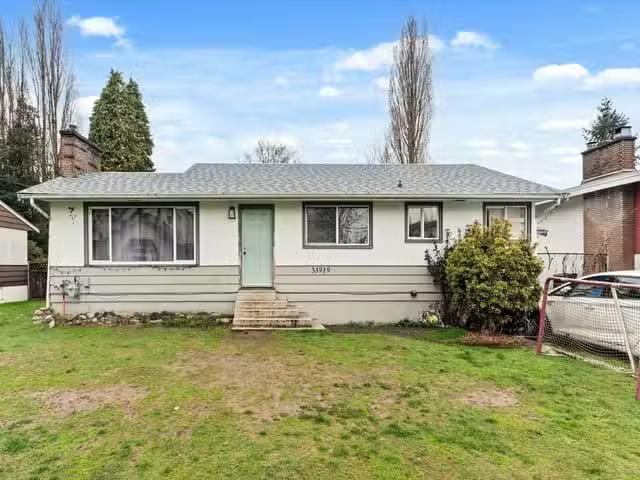 House for sale in Abbotsford, Abbotsford, 33919 Victory Boulev.
