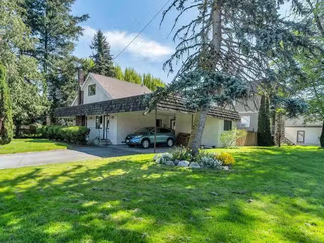 House for sale in Abbotsford, Abbotsford, 34612 2 Street, 2631.