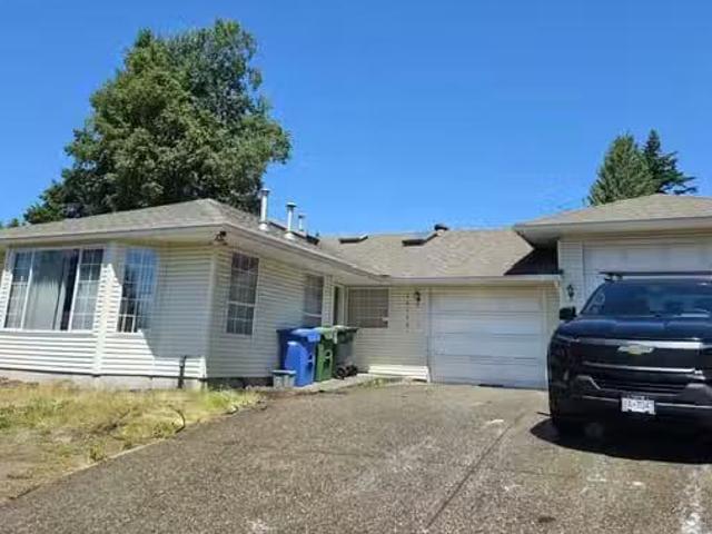 House for sale in Abbotsford, Abbotsford, 34175 Old Yale Road.