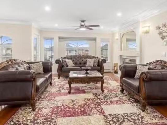 House for sale in Abbotsford, Abbotsford, 3545 Viewmount Place.