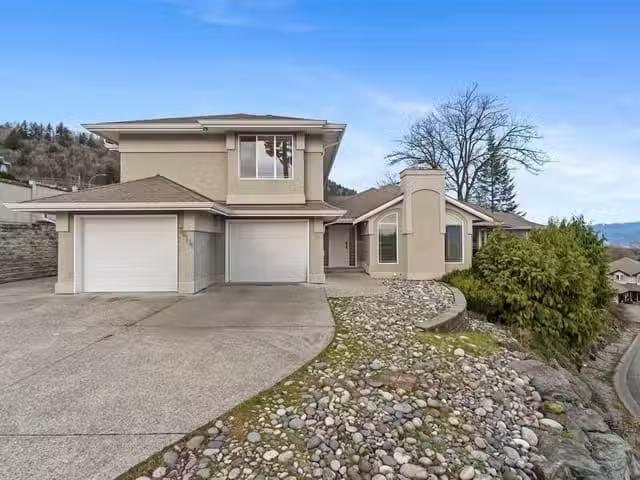House for sale in Abbotsford, Abbotsford, 36111 Spyglass Lane.