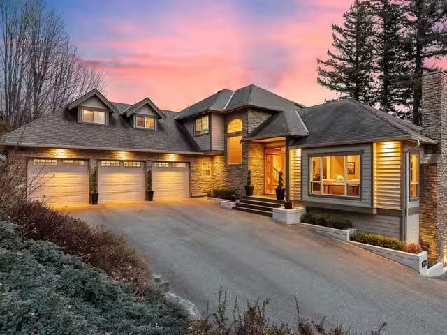 House for sale in Abbotsford, Abbotsford, 36388 Carrington Lan.