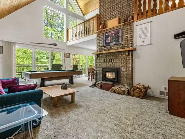 House for sale in Abbotsford, Abbotsford, 4556 Charlie Spruce.