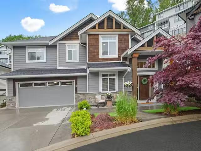 House for sale in Abbotsford, Abbotsford, 9 35259 Straiton Roa.