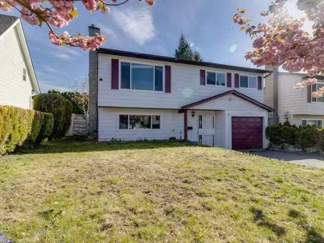 House for sale in Aldergrove Langley, Langley, Langley, 27528.