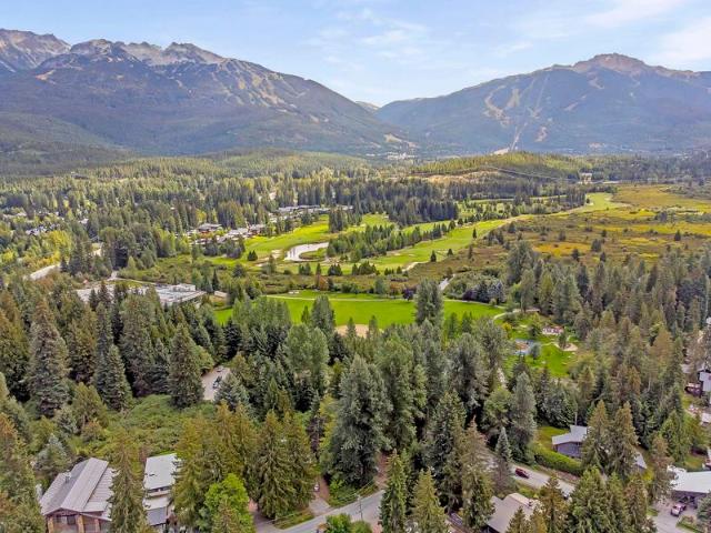 House for sale in Alpine Meadows, Whistler, Whistler, 8109 Ced.