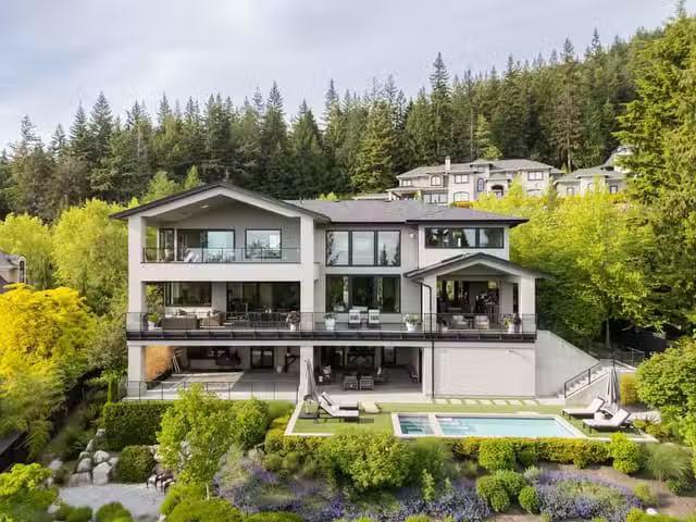 House for sale in Anmore, Port Moody, 2051 Ridge Mountain Driv.