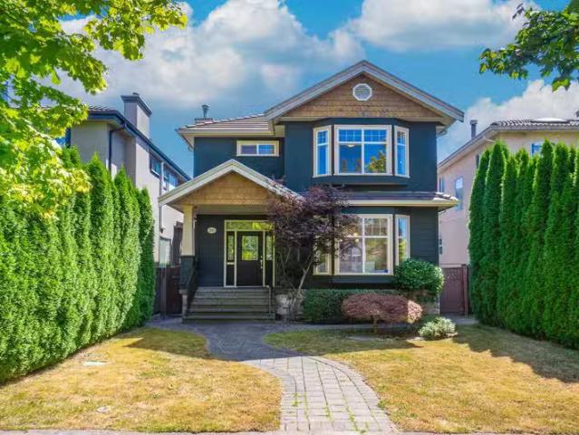 House for sale in Arbutus, Vancouver, Vancouver West, 2818 W 1.