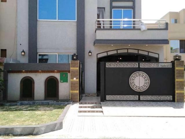 House For Sale In Bahria Town Lahore Bahria Town ID 02537