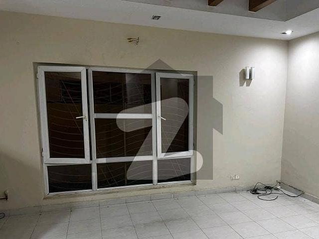 House For Sale In Beautiful Garden Town