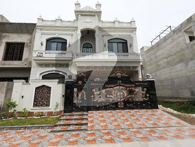 House For Sale In Beautiful LDA Avenue