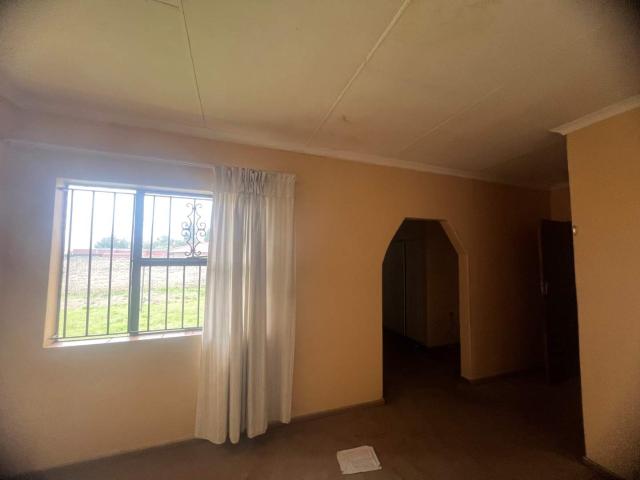 House For Sale in Bedworth Park