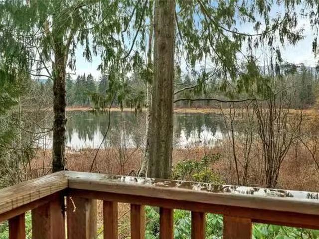 House for sale in Black Creek, 4324 Macaulay Rd, 1027499