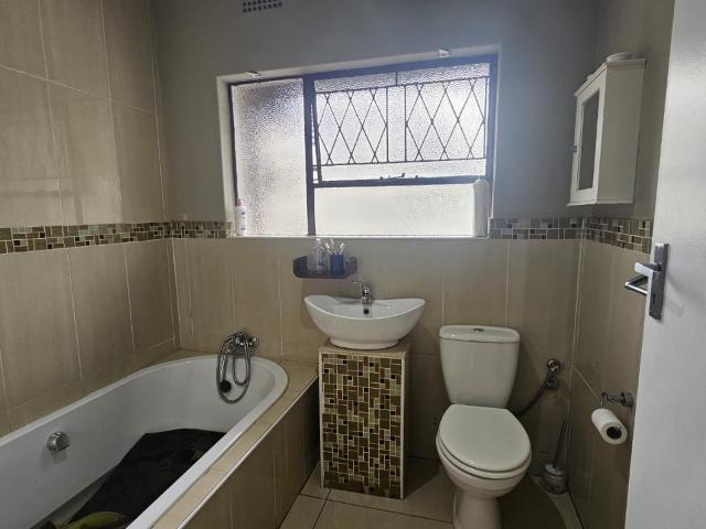 House For Sale in Brackenhurst, Alberton