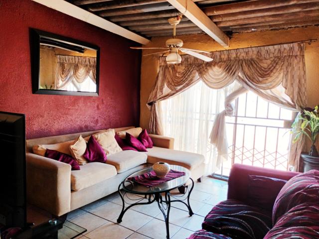 House For Sale in Bram Fischerville, Soweto