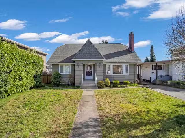 House for sale in Burnaby, Burnaby East, 7758 15th Avenue, 263.
