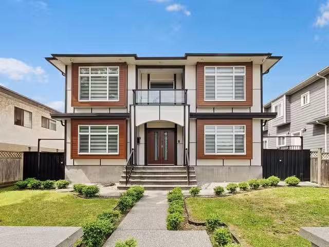 House for sale in Burnaby, Burnaby East, 8175 10th Avenue, 263.