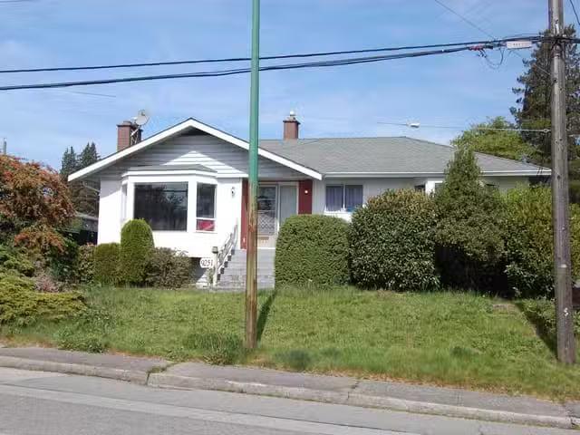 House for sale in Burnaby, Burnaby East, 9251 10th Avenue, 263.