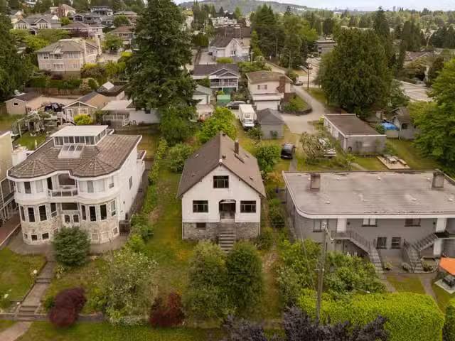 House for sale in Burnaby, Burnaby North, 380 Delta Avenue, 26.