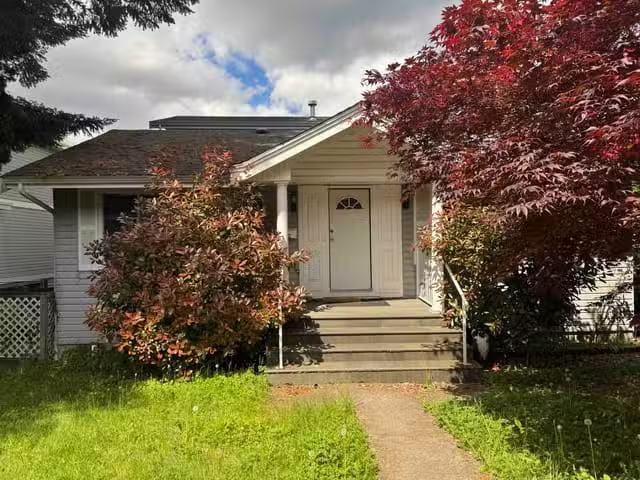 House for sale in Burnaby, Burnaby North, 7273 Braeside Drive.