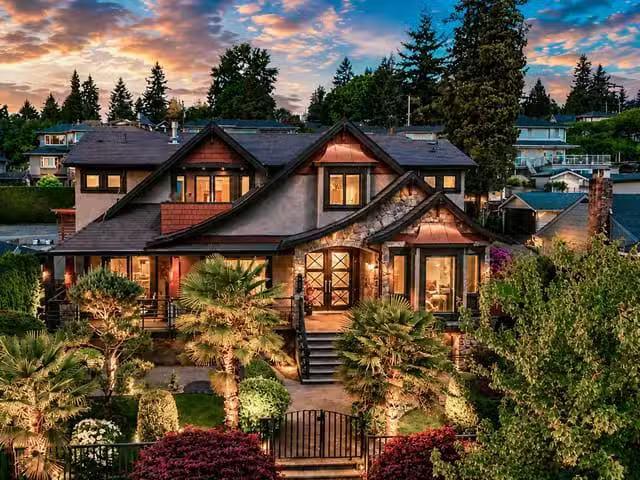 House for sale in Burnaby, Burnaby South, 4263 Winnifred Stree.