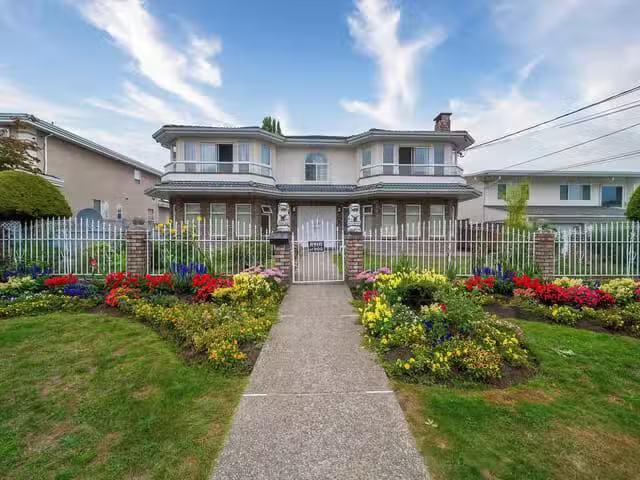 House for sale in Burnaby, Burnaby South, 5091 Sidley Street.