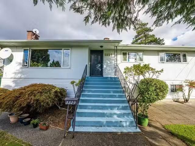 House for sale in Burnaby, Burnaby South, 5529 Keith Street, 2.