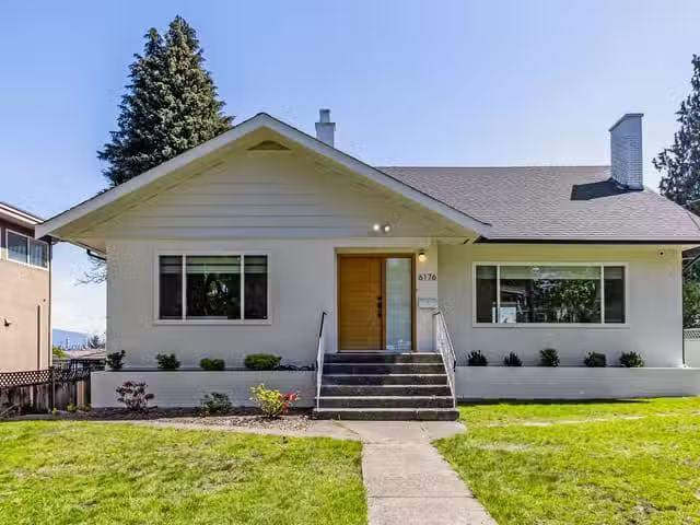 House for sale in Burnaby, Burnaby South, 6176 Denbigh Avenue.