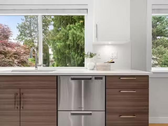 House for sale in Burnaby, Burnaby South, 6235 Ashworth Avenue.
