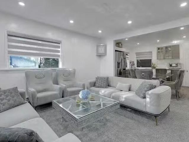 House for sale in Burnaby, Burnaby South, 7822 Willard Street.
