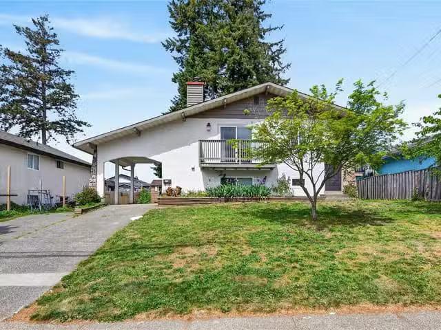 House for sale in Campbell River, 684 Robron Rd, 1034883