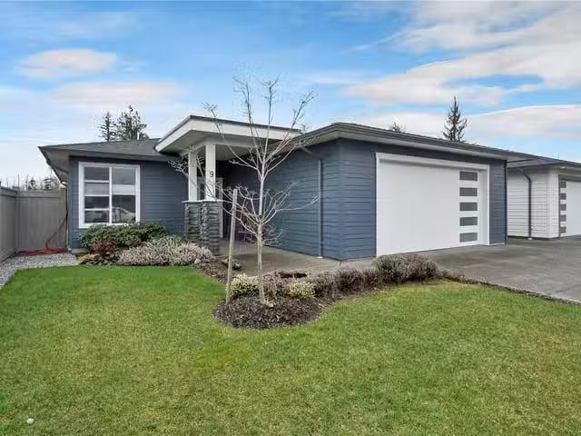 House for sale in Campbell River, 9 2161 Evergreen Rd, 1029435