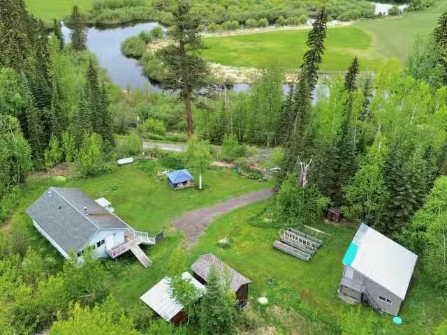 House for sale in Canim Lake, 100 Mile House, 2261 Eagle Creek.