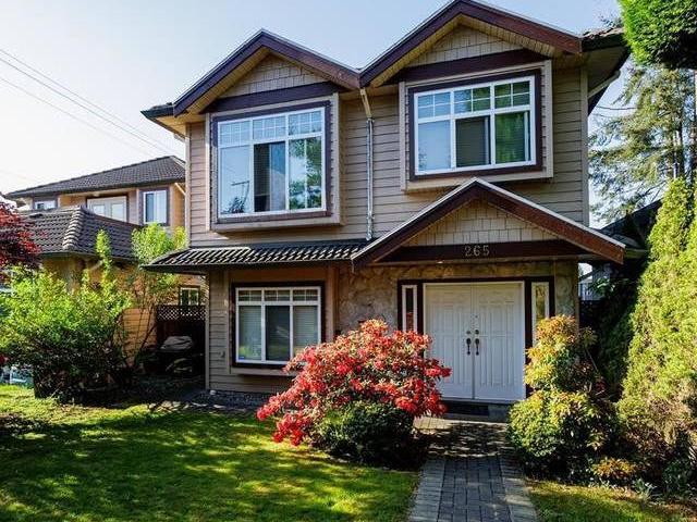 House for sale in Central Lonsdale North Vancouver North Vancouver 265 E 20th Street 262800744