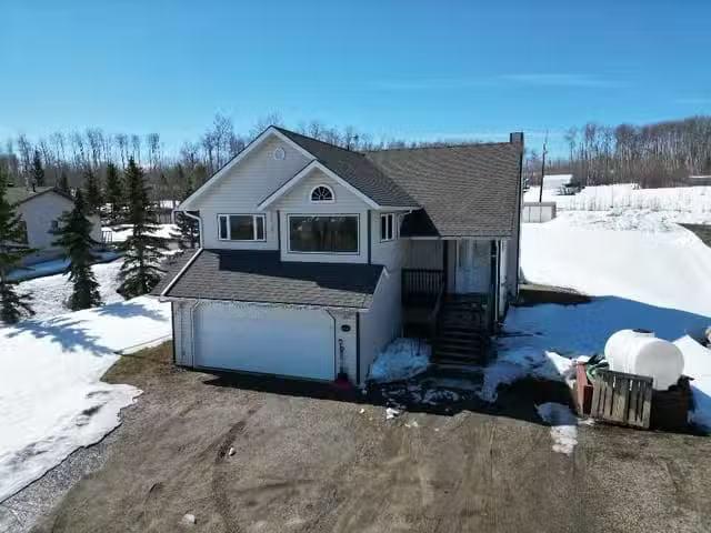 House for sale in Charlie Lake, Fort St. John, 12851 Bens Road.