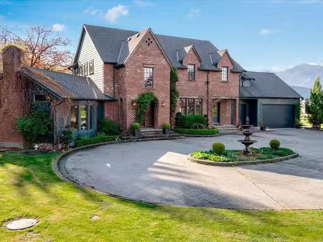 House for sale in Chilliwack, Chilliwack, 10419 Mc Sween Road.