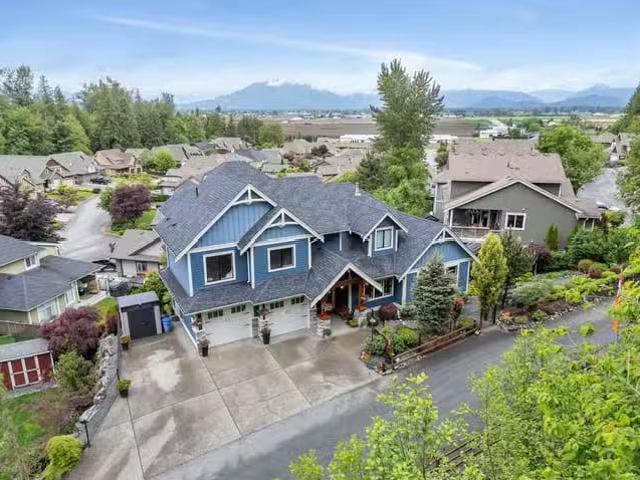 House for sale in Chilliwack, Chilliwack, 10 7854 Brookwood Pl.