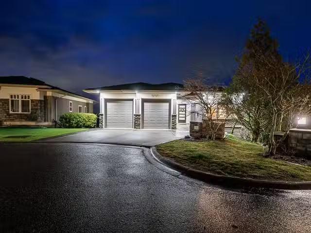House for sale in Chilliwack, Chilliwack, 111 51075 Falls Cour.