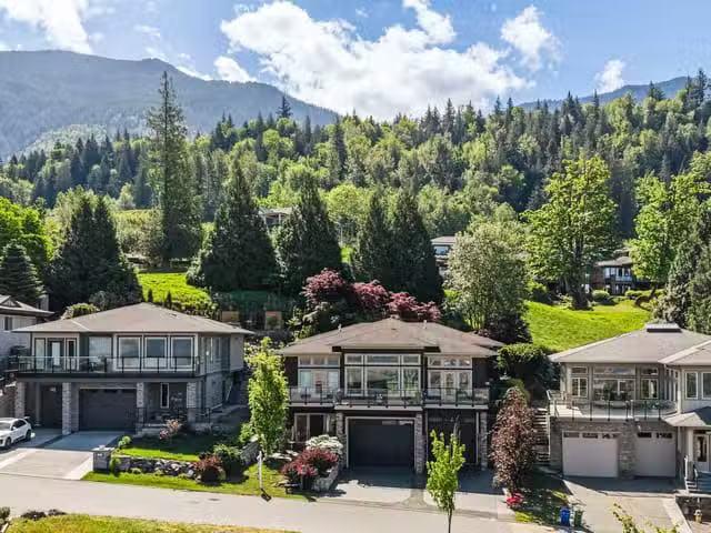 House for sale in Chilliwack, Chilliwack, 152 51075 Falls Cour.