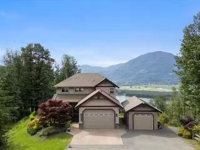 House for sale in Chilliwack, Chilliwack, 43251 Salmonberry Dr.