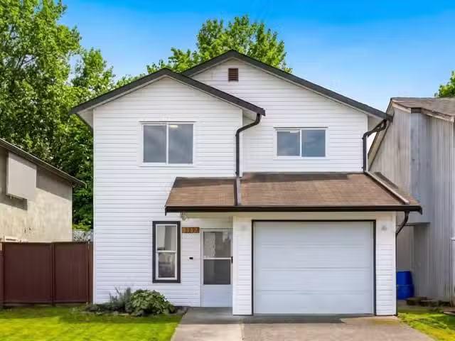 House for sale in Chilliwack, Chilliwack, 8542 Mc Cutcheon Ave.