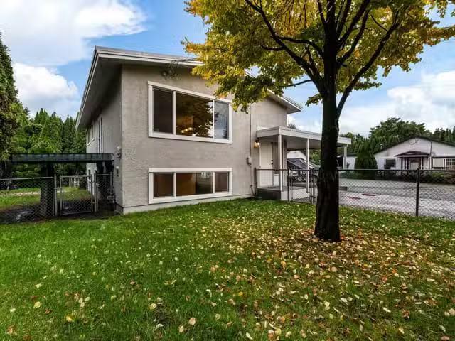 House for sale in Chilliwack, Chilliwack, 9046 Broadway Street.