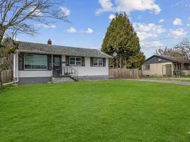 House for sale in Chilliwack, Chilliwack, 9433 Menzies Street.
