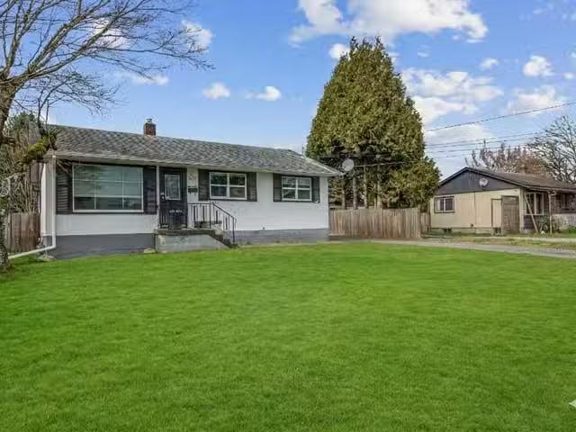 House for sale in Chilliwack, Chilliwack, 9433 Menzies Street.