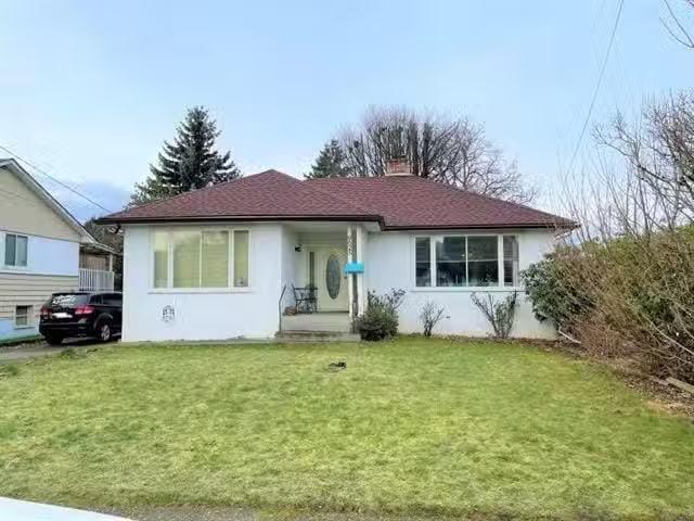 House for sale in Chilliwack, Chilliwack, 9625 Williams Street.