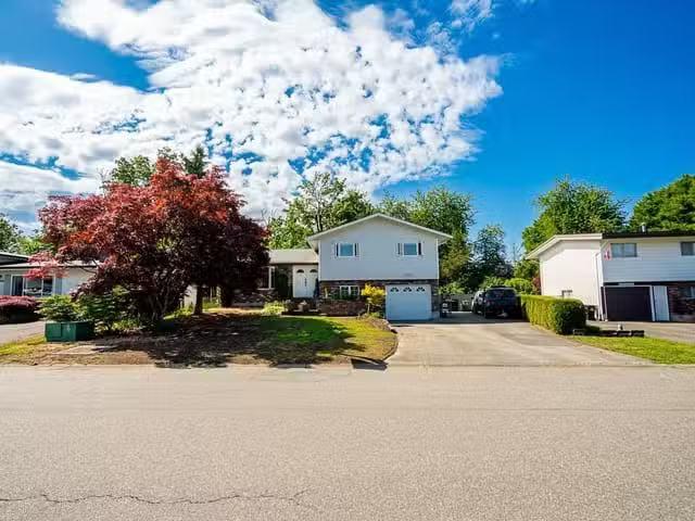 House for sale in Chilliwack, Sardis, 46070 Roy Avenue, 263148.