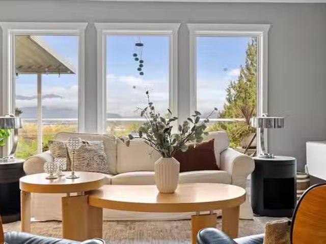House for sale in Chilliwack, Sardis, 46455 Uplands Road, 2631.
