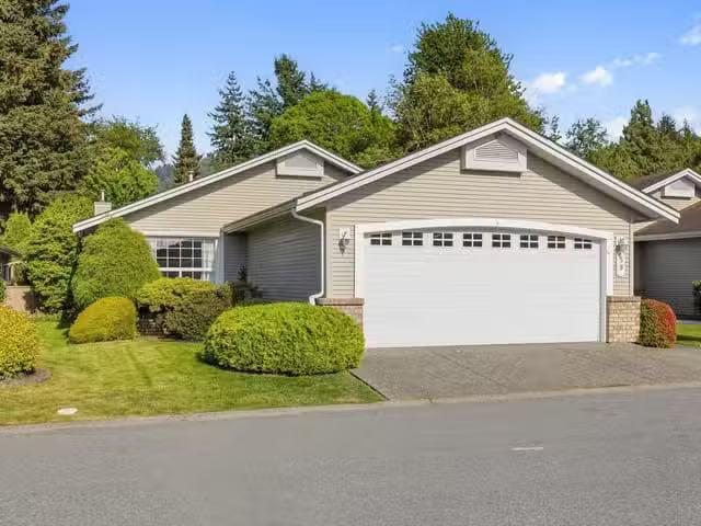 House for sale in Chilliwack, Sardis, 59 6001 Promontory Road.