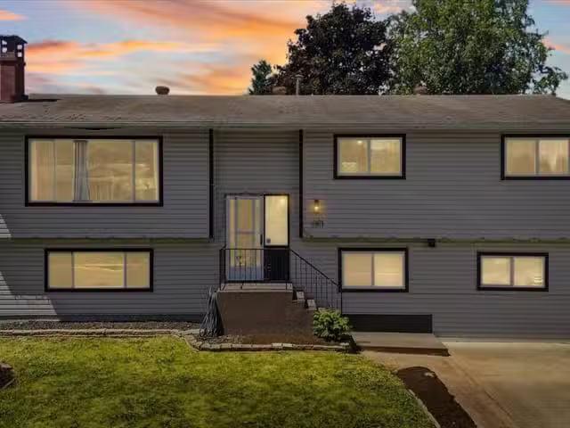 House for sale in Chilliwack, Sardis, 6161 Dundee Place, 26315.