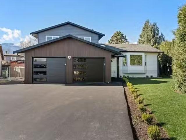 House for sale in Chilliwack, Sardis, 6425 Swanson Street, 263.
